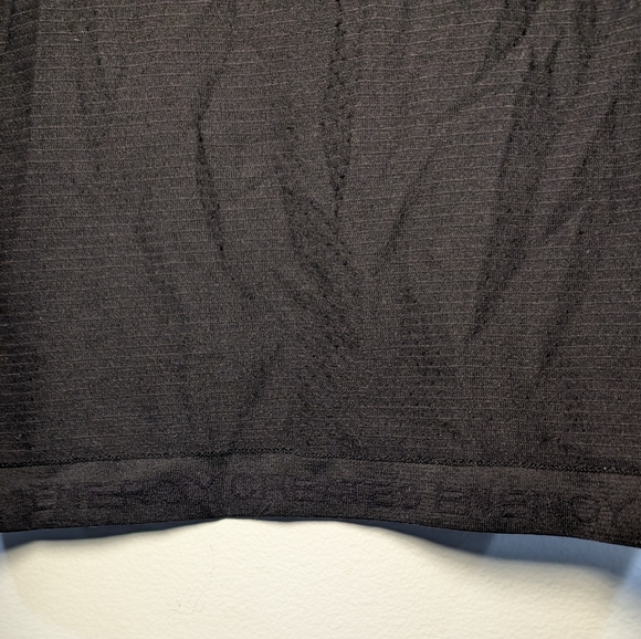 Lululemon Swiftly Tech Long Sleeve Black Tee Stretch Women's Medium 10 - Picture 4 of 7